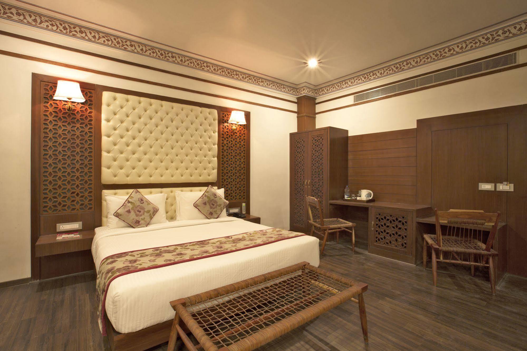 Regenta Resort Vanya Mahal Ranthambore Saváj Madhopur Kültér fotó